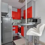 Lägenhet Modern With A Balcony In A Quiet Estate By Renters *