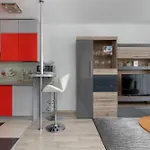 Modern With A Balcony In A Quiet Estate By Renters