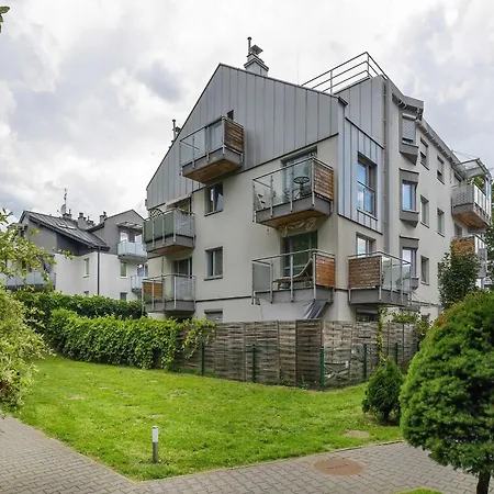Modern With A Balcony In A Quiet Estate By Renters Lägenhet Kraków