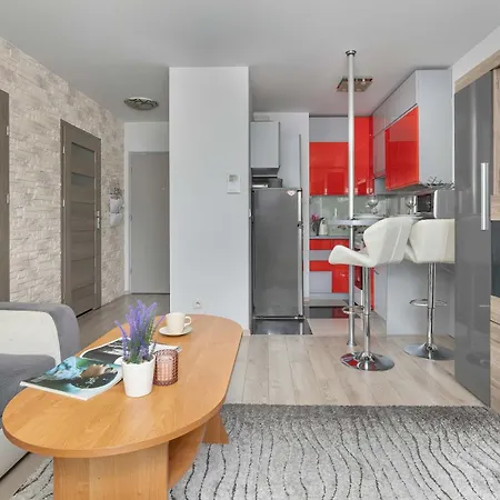 Appartement Modern With A Balcony In A Quiet Estate By Renters *